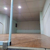 Cho Thuê Lâu Dài Nhà Xóm Đạo Giáo Xứ Bến Cát, Ngay Chợ Bến Cát. Full Nội Thất 2,5 Triệu/Tháng