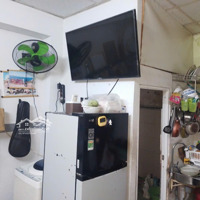 Nhà Gác Suốt Dt: 4,5X4M= 550 Triệuiệu. Đường Nơ Trang Long P. 12 Bt