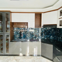 Nxh Ngay Trung Tâm Q10 - Ngang 10M Giá Nhỉnh ~ 7 Tỷ