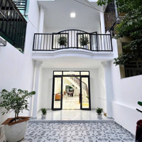 Nhà Đẹp Đường Hồ Bá Phấndiện Tích92M2 Sát Trường Ngô Thời Nhiệm Đang Cho Thuê 15 Triệu/Tháng Dân Cư Đông Đúc