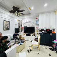 Cực Phẩm 5 Tầng, Ô Tô Ngay Cổng Full Nội Thất Xịn, Hiện Đại Ở Luôn 279 Phố Đội Cấn - Hoàng Hoa Thám