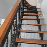 Cần Bán Nhà Ở Quận 1 - Tp Hồ Chí Minh