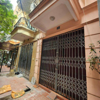Nhà Đẹp 4 Tầng - Phố Thành Công - 2 Thoáng - Sân Rộng Rãi.