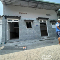 Bán Rẻ Nhà Dĩ An Gần Vincom 550