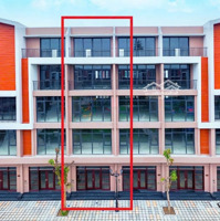 Liền Kề Đã Hoàn Thiện Sát Đường Lớn, Sát Vịnh Biển Tại Vin3