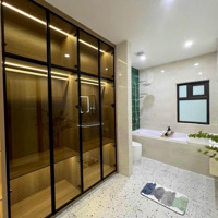 Chủ Cần Bán Gấp Nhà Đẹp Ở Ngay Ba Bước Ra Phố Lô Góc - Bạch Mai 5 Tầngmặt Tiền4,3 M, Giá Bán 8 Tỷ