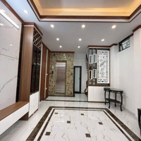 Bán Nhà Quan Hoa, Cầu Giấy - 6 Tầng 40M2 - Thang Máy - Nhà Mới - Giá Bán 11.8 Tỷ