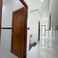 Bán nhà 1 trệt 1 lầu mới tinh, P. Quang Vinh, gần chợ Biên Hoà, chỉ 2ty550
