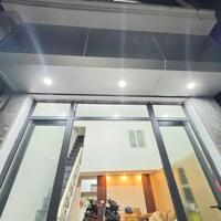 Bán nhà riêng tại Nguyễn Chính - Tân Mai 4,3 tỷ, 30m2, 4 Tầng Hàng Hiếm