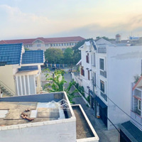 Đối Diện Cổng Trường Thpt Đào Sơn Tây Tp.thủ Đức - Nhà 3 Tầng Tự Xây Chắc Chắn - Ngang 4.65M 4Pn