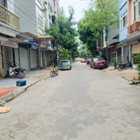 Phú Diễn. 43M2 Đất Khu Tái Định Cư 8.5Ha, Gần Đại Học Tài Nguyên,Vỉa Hè , Oto Tránh , Giá Bán 12.1 Tỷ