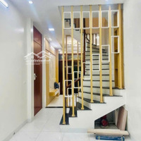 Bán Nhà Ngõ Hào Nam - Gần Phố, Nhà Thang Máy - 33.2M2 X 6 Tầng - Giá Bán 7.55 Tỷ