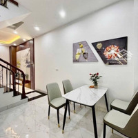Nhà Mới Phố Chùa Láng, Mặt Ngõ Nông Gần Phố, Cách Ô Tô 45M,Diện Tích40M2* 5 Tầng,Mặt Tiền3.6M