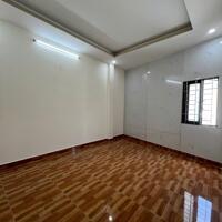 Nhà mặt tiền 3 tỷ/79 m2/1 lầu 1 trệt, sổ riêng, đường thông