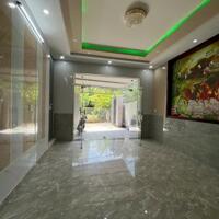 Nhà mặt tiền 3 tỷ/79 m2/1 lầu 1 trệt, sổ riêng, đường thông