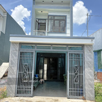 Chính Chủ Bán Nhà Trệt- Lầu P. Tân Bình, Tp. Dĩ An. Diện Tích: 106M2. Gồm 3 Pn- 2 Vệ Sinh Sân Ô Tô.giá: 3.95 Tỷ