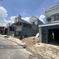 Chính Chủ Bán Nhà Trệt- Lầu P. Tân Bình, Tp. Dĩ An. Diện Tích: 106M2. Gồm 3 Pn- 2 Vệ Sinh Sân Ô Tô.giá: 3.95 Tỷ