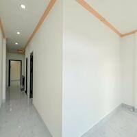 Nhà trệt lầu 3 phòng ngủ, gần chợ An Thới Bình Thủy