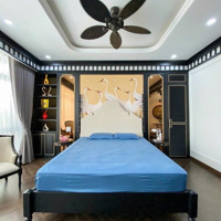 Bán Nhà Riêng 97M 5Tầng Tại Nghi Tàm Yên Phụ Tây Hồ