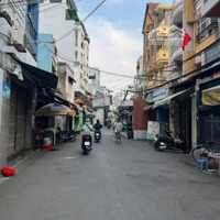 Siêu Phẩm 4 Tầng. Dtich 82M2. Ngang 6,8M.hẽm Xe Hơithông Ra Đường Hoa. Chỉ 9,X Tỷ Trung Tâm Phú Nhuận