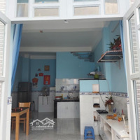 Bán Nhà 2 Tầng Nguyễn Văn Quỳ Q7. Diện Tích: 44M2, Không Qh. Giá:3Tỷ7. Liên Hệ:0932940748 Thấm