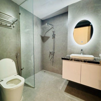 Bán Gấp Căn Nhà Phố Cổ Linh Diện Tích: 30M2 Nhà 5 Tầng Giá Bán 3.55 Tỷ.