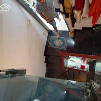 Quận 4- 3 Lầu, 23,6M2, Ngang, 3,5M, Nở Hậu 3,8M, Đoàn Văn Bơ, 3,25 Tỷ