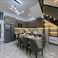 Bán Nhà 5 Tầng Lô Góc Phúc Lợi Gần Ô Tô Tránh Giá Chỉ Nhỉnh 3 Tỷ