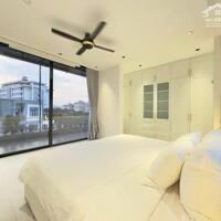 Villa lô góc ,hồ bơi - Ngay cổng sân bay - Giá 22 tỷ .