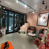 Bán Nhà Gấp Hẻm Vĩnh Viễn P5 Q10 -29M²- 3Tầng- 3Pn- Hẻm Thông 6.9 Tỷcó Thương Lượngdòng Tiền 15 Triệu