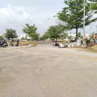 Hàng Hiếm! Lô 144M2 Giá Bán 2 Tỷ 250 Shr Sát Ubnd Long Phước, Cách Cổng T1 Vào Sân Bay Long Thành 300M