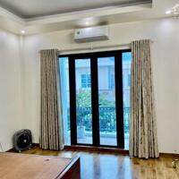 BÁN NHÀ 5.4 TỶ 4 TẦNG 74M2 CÓ SÂN ĐỂ Ô TÔ VỊ TRÍ VIP KHU HOÀ VƯỢNG