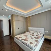 Cho thuê căn 3.5 phòng ngủ full đồ Diamond Crown Doji giá 23 triệu bao phí quản lý.