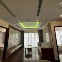 Cho thuê căn 3.5 phòng ngủ full đồ Diamond Crown Doji giá 23 triệu bao phí quản lý.