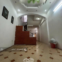 Bán Nhà Đội Cấndiện Tích40M2 4 Tầng - Giá Bán 8 Tỷ. Cách Phố 30M Lh E Trường 0985342385
