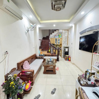 Bán Nhà Tây Hồ 34M2 10M Ra Phố Ngõ Thông Kinh Doanh Nhỏ - Full Nội Thất Ô Tô Đỗ Cửa 6.2 Tỷ