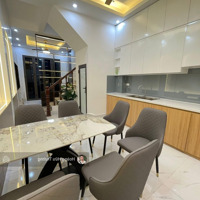 Phố Đào Tấn -Diện Tích30M2 4 Tầng - Full Nội Thất Ở Ngay