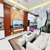 Bán Nr 3 Phòng Ngủ 4 Vệ Sinhtại Cổ Nhuế, 5,85 Tỷ, 31M2 - Hot!