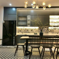 Gia Đình Cần Bán Nhà 5 Tầng,Gara Oto,Thang Máy Trần Hòa,Định Côngdiện Tích110M, Giá Bán 24 Tỷ. Liên Hệ: 0977632716