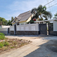 Chính Chủ Bán Biệt Thự Biên Hoa 619M2 - 3 Phòng Ngủ Đủ Nội Thất - Hẻm 8M Xe Tải Ngủ Nhà