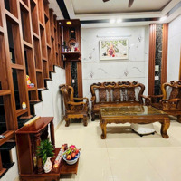 Bán Nhà Đẹp Hẻm Xe Hơi Quay Đầu, 1 Trệt 2 Lầu 3 Phòng Ngủ 3 Vệ Sinh Đường 1 Sẹc, Giá Bán Gấp