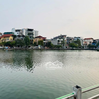 Biệt Thự View Hồ Không Dành Cho Số Đông Vị Trí Đắc Địa Chương Dương, Long Biên
Giá Chỉ 25 Tỷ