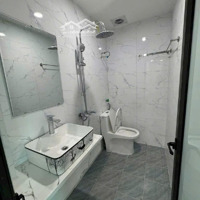 Nhà Ngõ 298 Ngọc Hồi 5 Tầng 38M2 Giá Bán 5.69 Tỷ.