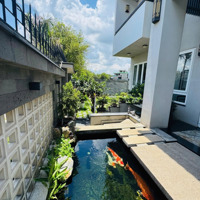 Biệt Thự Đẹp Ngay Đảo Kim Cương - 466M2 Hồ Bơi Sân Vườn Đẹp- Nội Thất Cao Cấp - Dọn Vào Ở Ngay