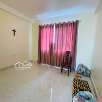 Do Có Việc Cần Bán Căn Nhà Tại Thạch Bàn
