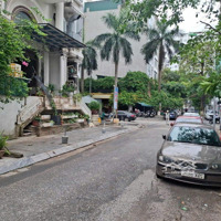 Siêu Biệt Thự Phân Lô Cầu Giấy, Đẳng Cấp Lô Góc 3 Thoáng, Vỉa Hè, Ô Tô Tránh, Kết Nối Trực Tiếp Chủ