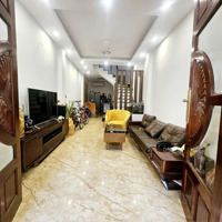 Bán Nhà Riêng 40M2, Hàng Xóm Gamuda Ô Tô 7 Chỗ Đỗ Cửa, Ngõ Thông Rộng. Giá Bán 7Ty3