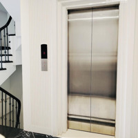 Cực Kỳ Hiếm_21 Tỷ Có Nhà Đẹp Giang Văn Minh 63M*6T Mt4.5M Phân Lô Gara Ôtô Thang Máy Kinh Doanh