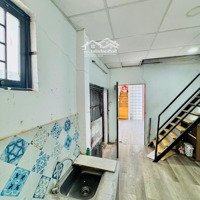 Bán Nhà 43M2 - Bạch Đằng - Hẻm Xe Hơi - 5.X Tỷ