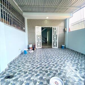 Siêu đẹp Nhà mặt tiền TânHiệp 14 ,HM , 3Tx 110 m2 . Giá chỉ 4.8 tỷ (TL)